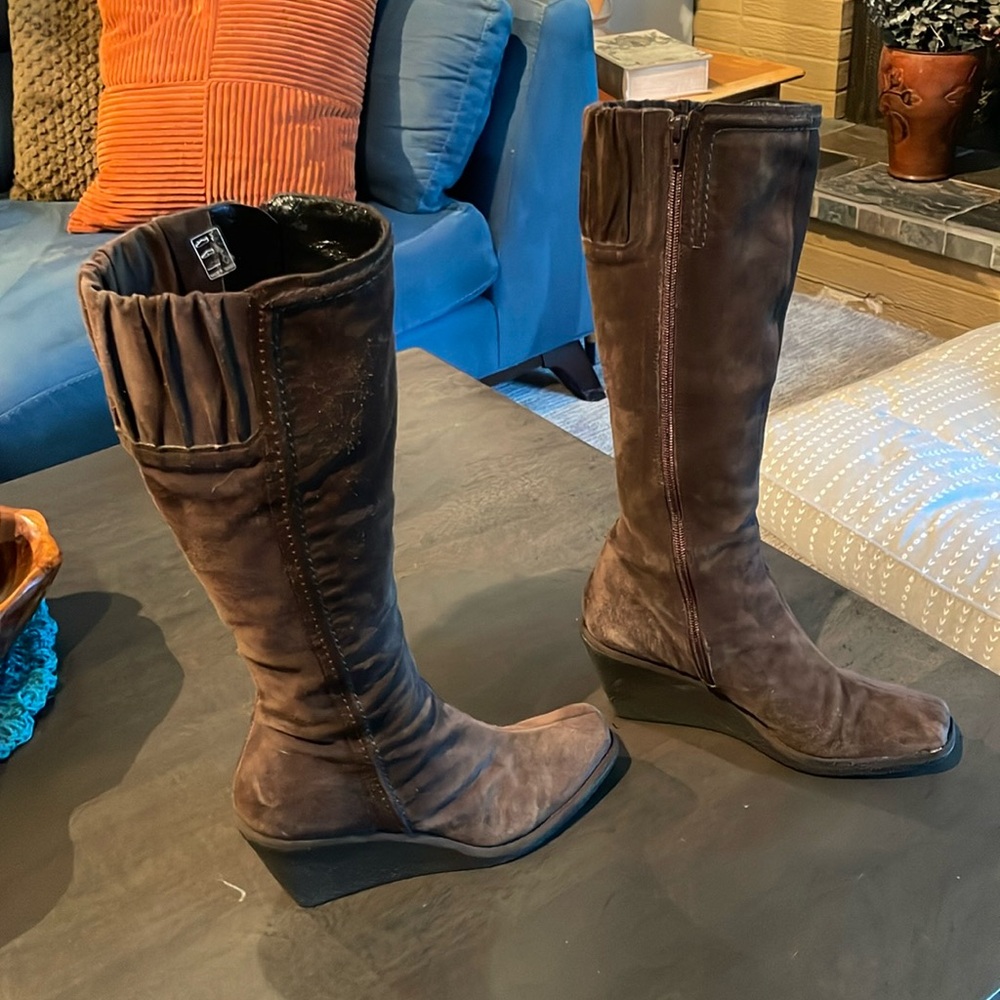 Pons Quintana tall suede boots